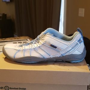 J-41 Vanguard Running Shoes